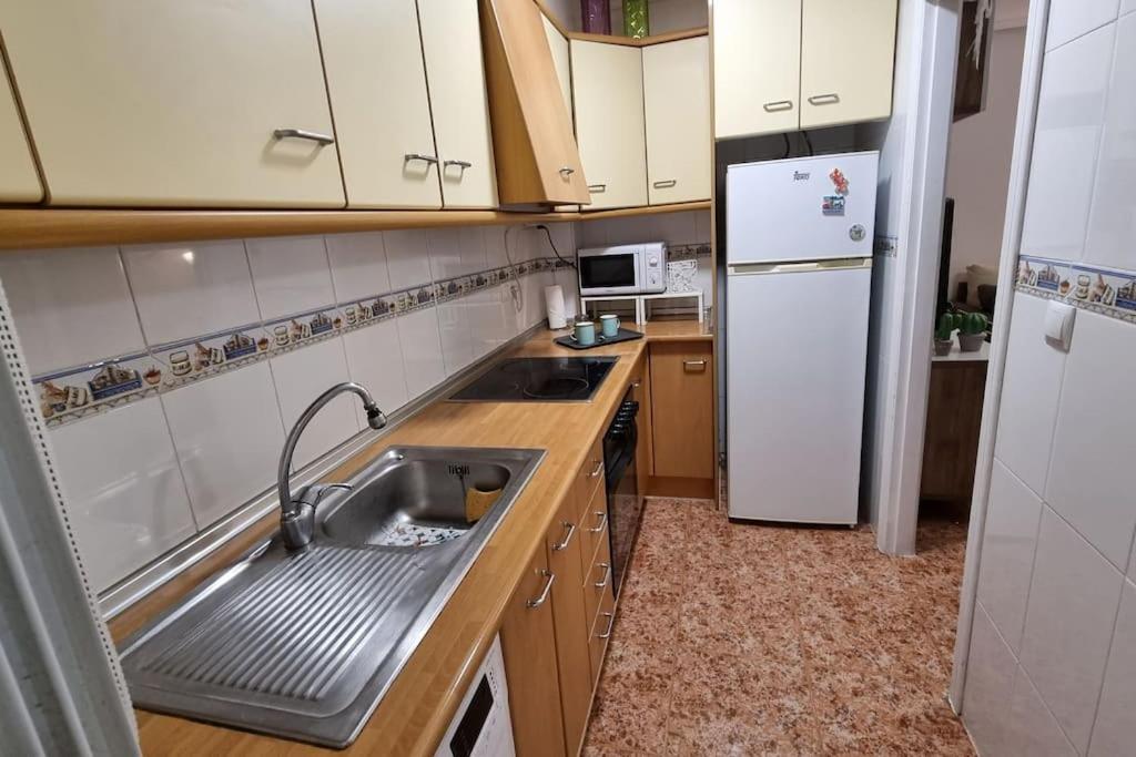 Apartamento Cruz Apartment Санта Пола Екстериор снимка